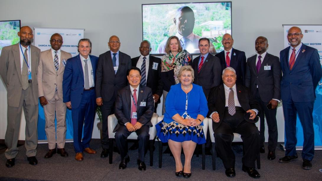 SAMOA Pathway Midterm Review: “Mission Transforming Island Lives! The Network of Regional Sustainable Energy Centres for Small Island Developing States”